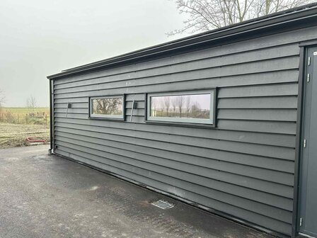 Zadeldak berging 4x10x3m te Zuid-Holland