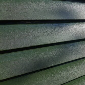 Staalrabat | Lage plank profiel | Houtnerf donker groen | Voorraad